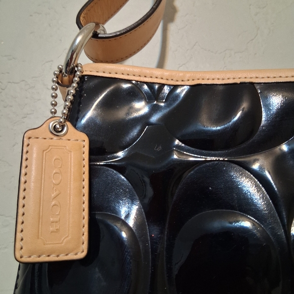 Coach Peyton Embossed Patent Leather Shoulder Bag Black-Tan - Picture 6 of 15